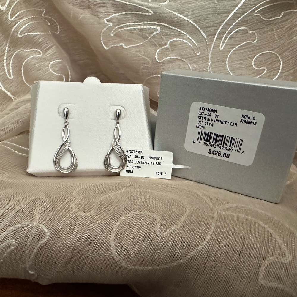 Woman’s Diamond Earrings